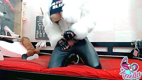 Big ass latina with sexy boobs is getting a huge dildo in her ass