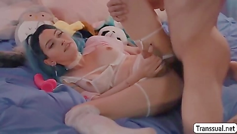 Fucks with her tits and ass with her friend's big toy